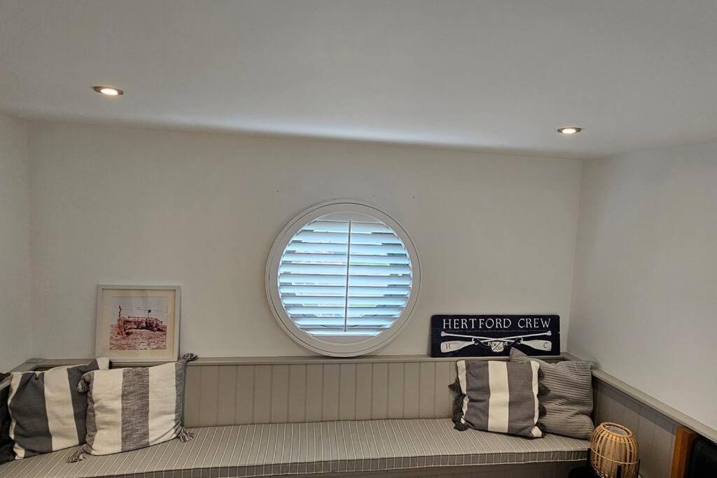 Humberston Boathouse Lodge & Hot Tub - Cleethorpes Beach Cabin Chalet Exterior photo